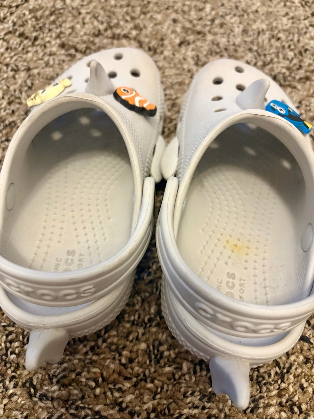 CROCS Kids I AM Shark with Nemo Jibbitz - Picture 3 of 6